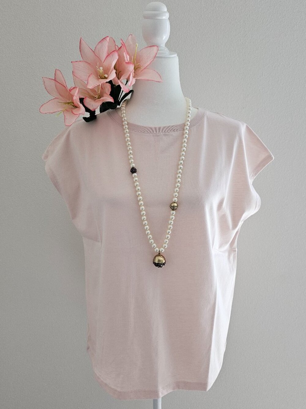 Soft Light Pink Cap Sleeve Basic Tee – Minimal Casual Top NWOT Size L